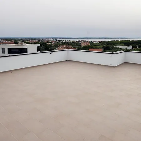 Nyaraló Milutin 1 Vrsi
