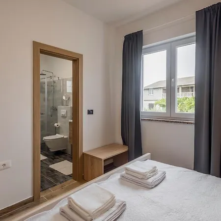 Holiday home Milutin 1