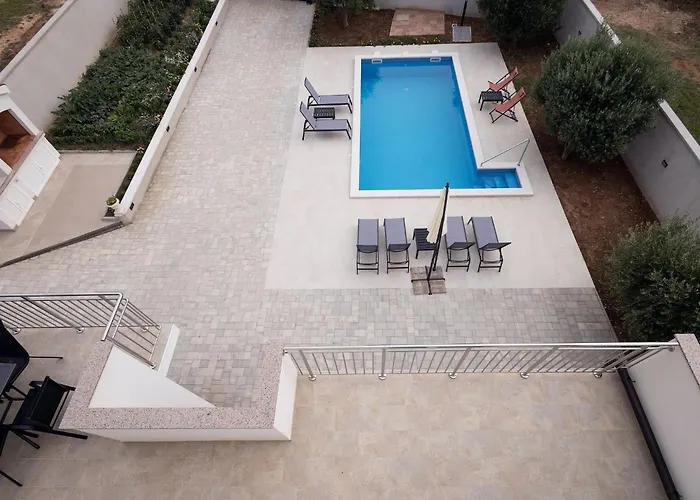 Milutin 1 Дом отдыха *